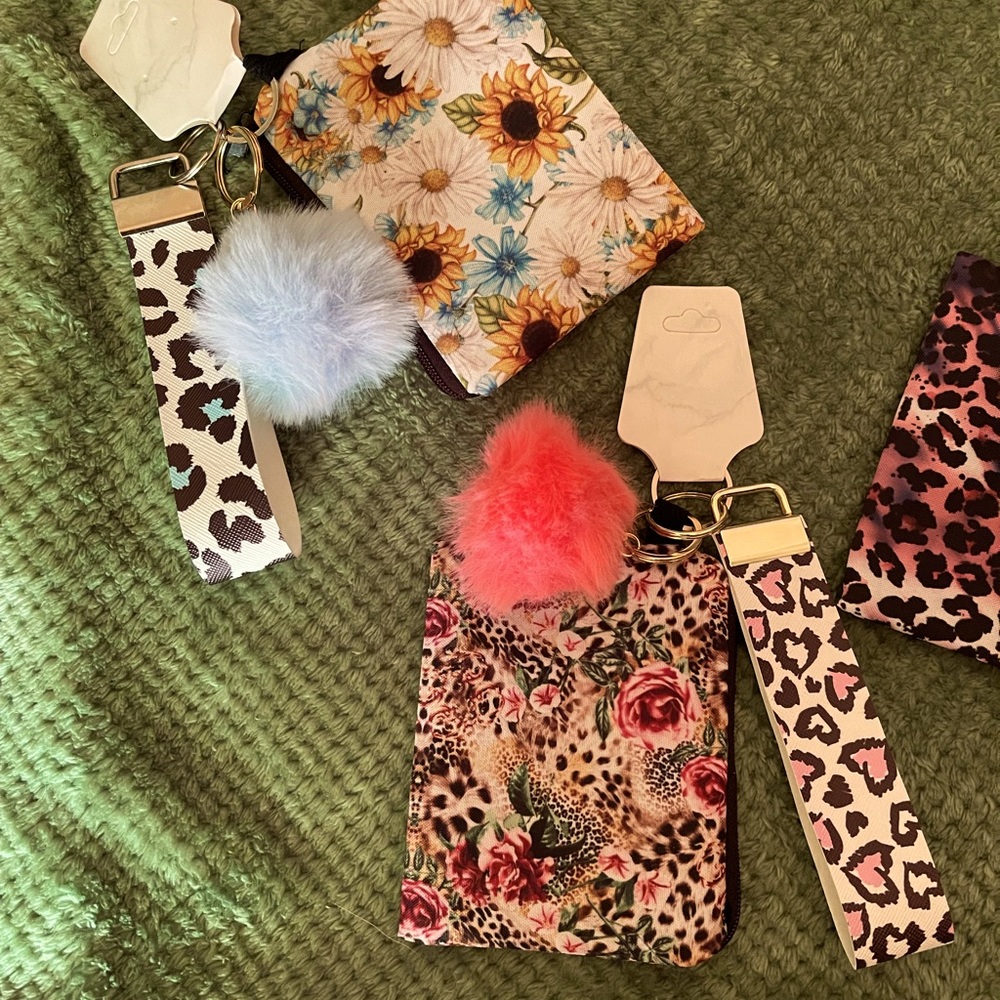 Coin purse Keychain wristlet
